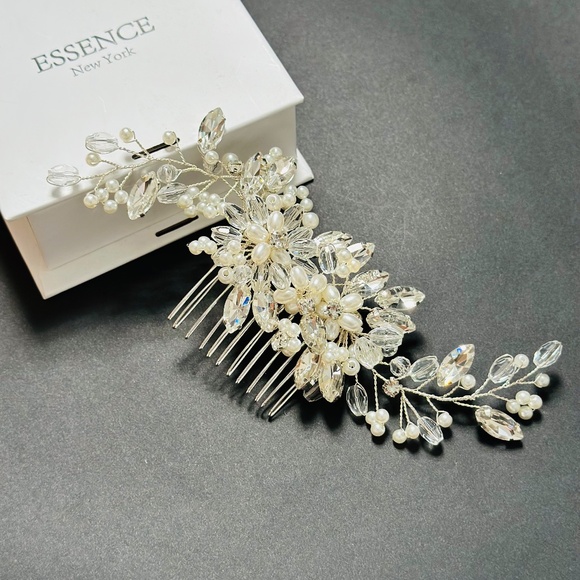 Pearl  Crystal Bridal Headband Side Wedding Headpiece Floral Bridal Headband - Picture 3 of 4